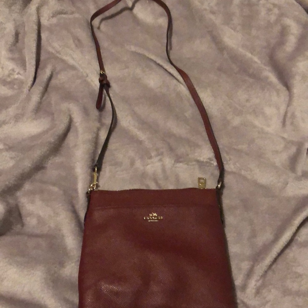 Purse - Picture 2 of 3